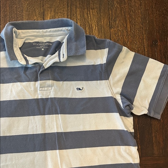 Vineyard Vines Men's Polo in Blue and Light Blue Stripes - Picture 1 of 10